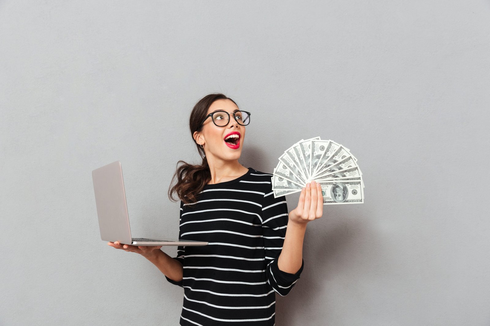 Side Hustle You Can Do From Home: Monetizing Dynamic Digital Skills for Gen Z in 2024 Side hustle